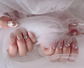 ネイル She   Nail所属・ISA_ BELLAのネイルデザイン