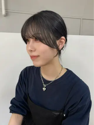 ミディアム カラー やまぐち もえかのヘアスタイル