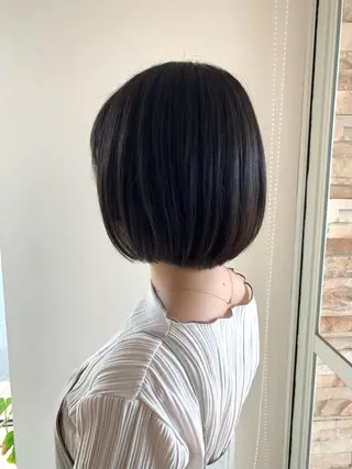 ミディアム 柴田 結衣のヘアスタイル