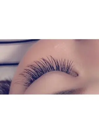 マツエク・マツパ しもかわ かほのヘアスタイル