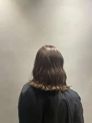 ショート カラー 森 遥菜のヘアスタイル