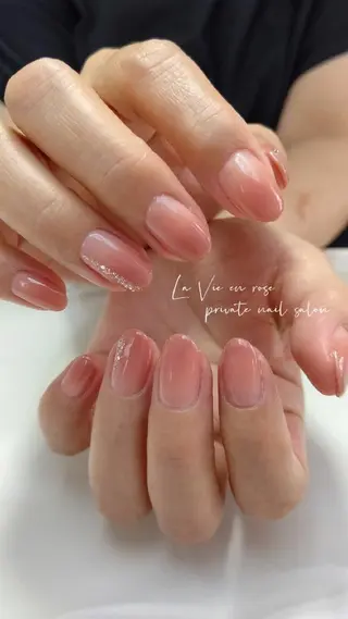 ネイル ラヴィアン ローズのネイルデザイン