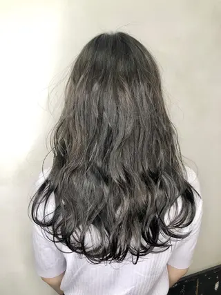 ロング カラー パーマ 美髪矯正 🌈髪質改善 山下のヘアスタイル