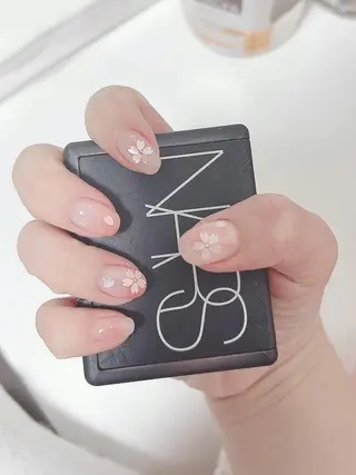 ネイル E·U·B ネイル所属・横浜市中区曙町 E·U·Bネイルのネイルデザイン