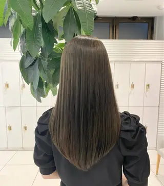 カラー 🎀TEN🎀 オリーブベージュのヘアスタイル