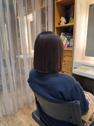 セミロング afloatkobe所属・美髪/髪質改善 川口凌弥のヘアスタイル