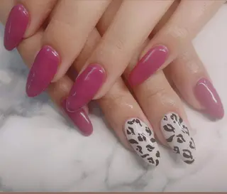 ネイル ネイルサロン エクラ 🌹【スカルプ専門】のネイルデザイン