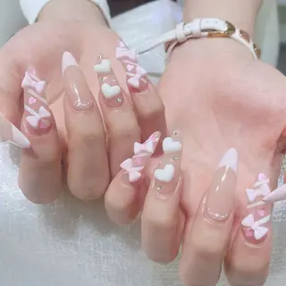 ネイル Queens 榊 まおのネイルデザイン