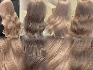 ロング カラー ベレーザ渋谷所属・圧倒的クオリティのブ リーチ/Tomokiのヘアスタイル