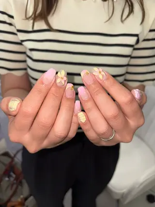 ネイル yuria 🎀海外ネイル🌺のネイルデザイン