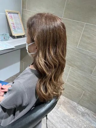 ロング ced下赤塚店／うる 艶ヘアカラー🦋のヘアスタイル