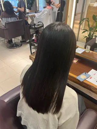 セミロング ᴛᴏᴍᴏᴋᴀ / ᴄʜᴇʀɪのヘアスタイル