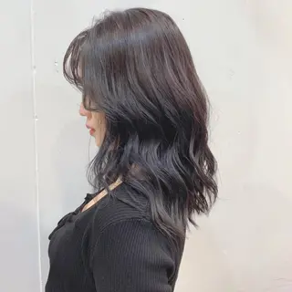 セミロング カラー ヘアアレンジ オザキクウガ/ ブリーチ/髪質改善のヘアスタイル