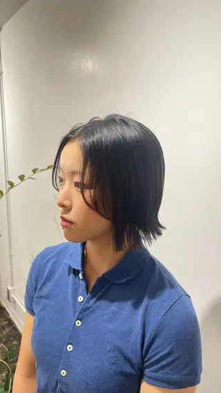 ショート ハラダ クルミのヘアスタイル