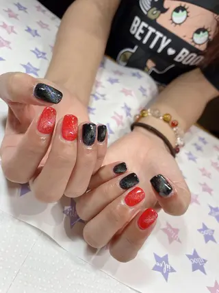 ネイル iiloo aromaworksのネイルデザイン