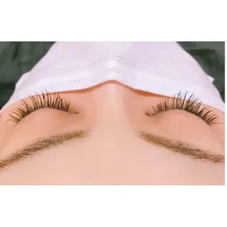 マツエク・マツパ 💕丸島 夏名🐰🍀のマツエク・マツパデザイン