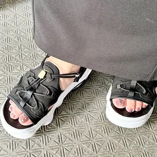 ネイル LAUR Natsukiのネイルデザイン