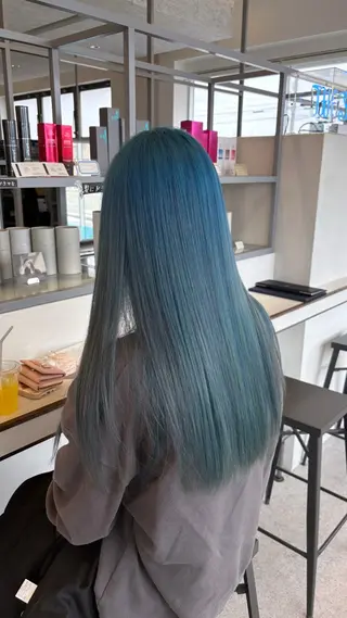 ロング カラー THE SKY所属・中 海斗のヘアスタイル