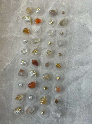 ハーブ 耳ツボ Smooかほく店のエステ・リラクイメージ