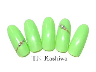 ネイル 大隅 和奈のネイルデザイン