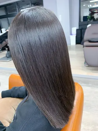 ロング 🥇近藤 恭輔🥇 Recharme新保のヘアスタイル