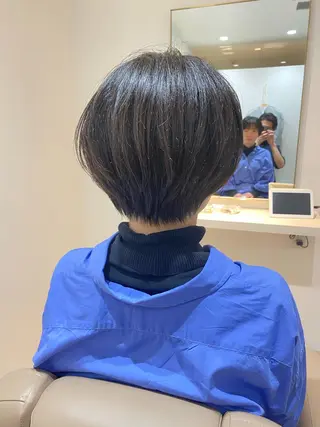 ショート カラー 森 海のヘアスタイル