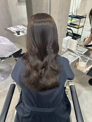 セミロング カラー 本場韓国ヘア特化 아이비/Aibiのヘアスタイル