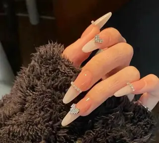 ネイル シーシー ネイルのネイルデザイン