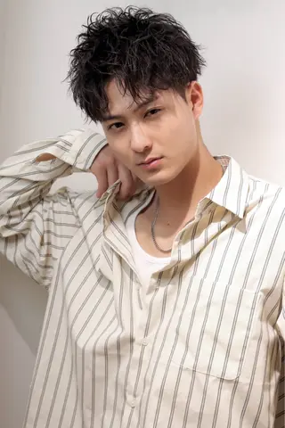 ショート パーマ ヘアアレンジ メンズ BORDO所属・竹内 奨のヘアスタイル