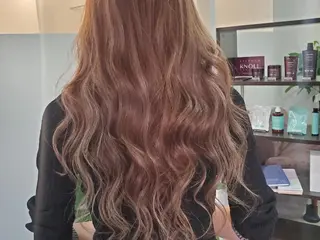 ロング SHINJI /グランディール店長のヘアスタイル