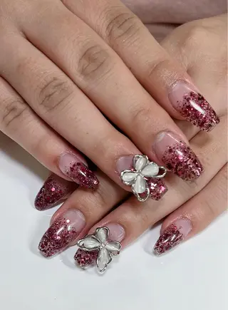 ネイル plaisir所属・plaisir プレジールネイルのネイルデザイン