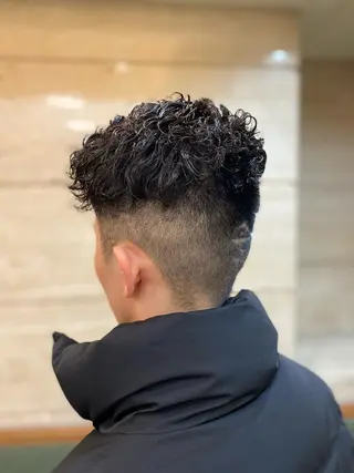 ショート パーマ メンズ BARBER YAMAMICHI所属・山城 ゆきのエステ・リラクイメージ