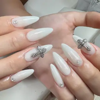 ネイル Nails168 ネイルズイロハのネイルデザイン