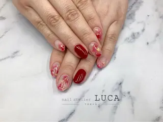 ネイル ネイルアトリエルカ スタッフのネイルデザイン