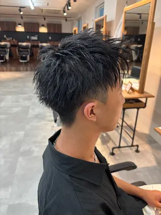 メンズ フェザーパーマ/韓国 /メンズカット/保立のヘアスタイル