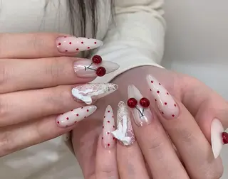 ネイル Pure&Rich Nailのネイルデザイン