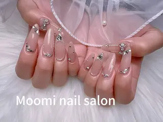 ロング Moomi nail salonのネイルデザイン