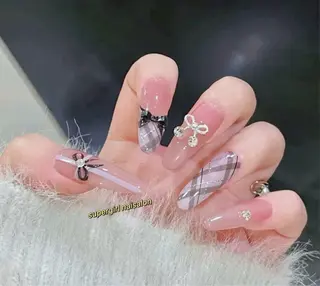 ネイル super girl所属・supergirl ネイル専門サロンのネイルデザイン