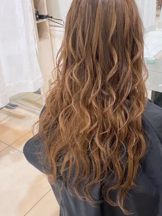 ショート カラー ヘアアレンジ SALOWIN天神大名店所属・羽エクステ/スリム タッキ/kodaiのヘアスタイル