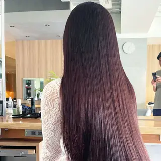 セミロング youres hair恵比寿本店所属・縮毛矯正×レイヤー カット/飯田 輝のヘアスタイル