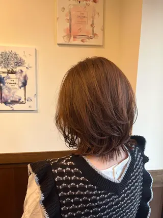 ミディアム reFREO所属・ダメージレスカラー 髪質改善reFREOのヘアスタイル