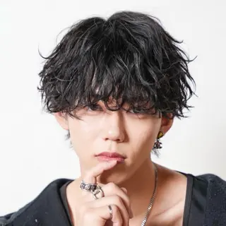 ショート カラー パーマ メンズ 🔥メンズ🔥かっこ いいが正義！代表柿崎のヘアスタイル