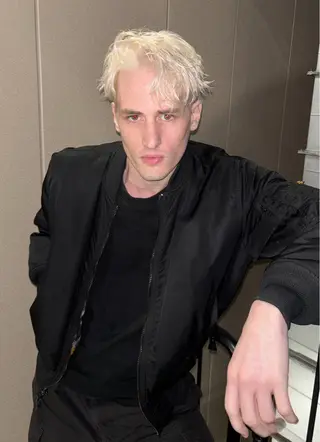 ショート カラー メンズ SALOWIN 神宮前５丁目店所属・メンズ/特殊ヘア パーマ🕷️小夏貴也のヘアスタイル