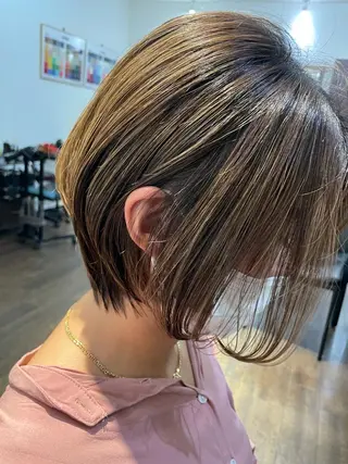 ショート TotalBeautysalonCURE所属・CURE 朱梨のネイルデザイン