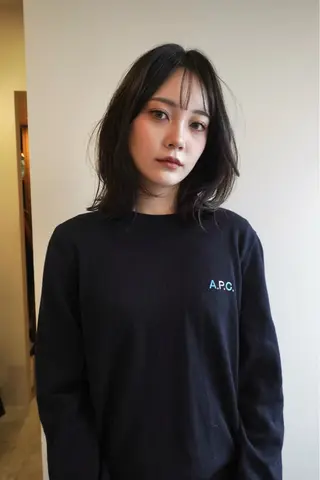 ミディアム 💛🤍U too e’s 鎌倉🧸のヘアスタイル