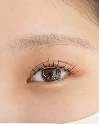 マツエク・マツパ eyelash salon blanche所属・伊藤 美桜のマツエク・マツパデザイン