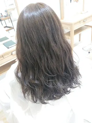 ミディアム カラー NISHIYAMA Rimのヘアスタイル