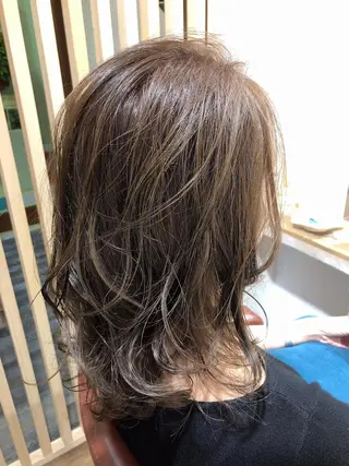 ミディアム カラー 浦山 和之のヘアスタイル
