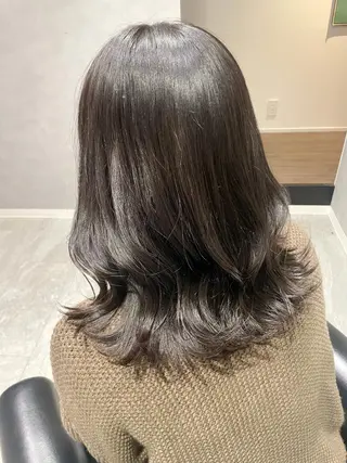 ミディアム カラー Grand Link （グランリンク）のヘアスタイル