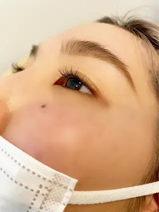 マツエク・マツパ 卜部 かりんの眉毛・アイブロウイメージ